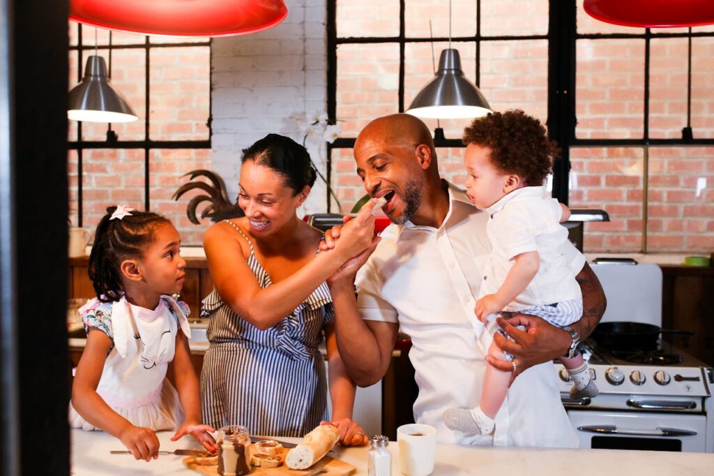 5 brincadeiras incríveis para fazer em família