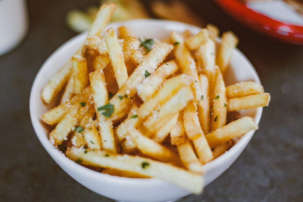 Faça uma batata frita perfeita na air fryer