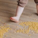 Brincadeiras com textura para estimular o tato